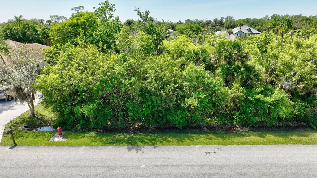 2307 River Branch Drive Fort Pierce FL 34981