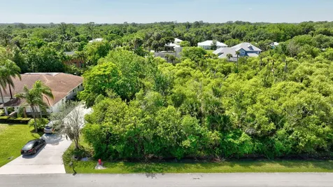 2307 River Branch Drive Fort Pierce FL 34981