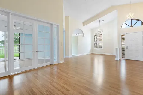 8207 Cassia Drive Boynton Beach FL 33472