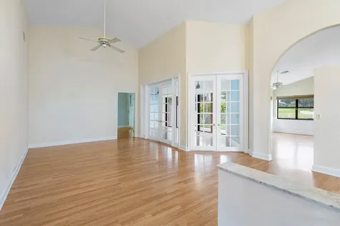 8207 Cassia Drive Boynton Beach FL 33472