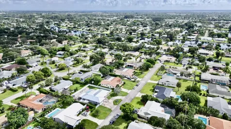 1861 Caribbean Road Lake Clarke Shores FL 33406
