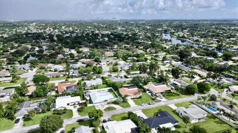 1861 Caribbean Road Lake Clarke Shores FL 33406