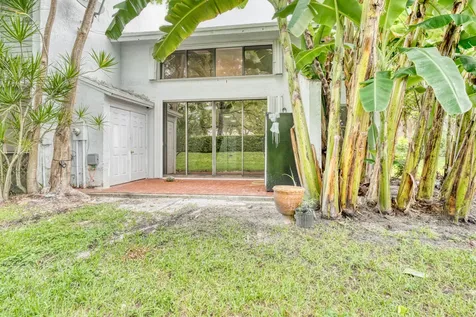 101 Fairway Lane Royal Palm Beach FL 33411