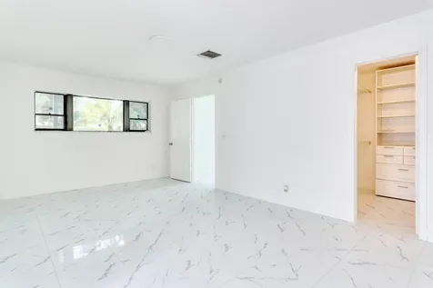 101 Fairway Lane Royal Palm Beach FL 33411