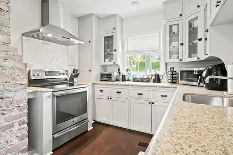 4206 Washington Road West Palm Beach FL 33405