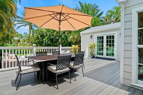4206 Washington Road West Palm Beach FL 33405