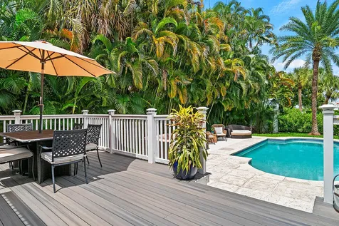 4206 Washington Road West Palm Beach FL 33405