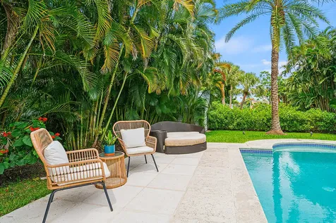 4206 Washington Road West Palm Beach FL 33405