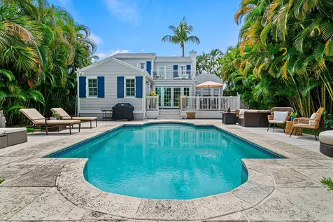 4206 Washington Road West Palm Beach FL 33405