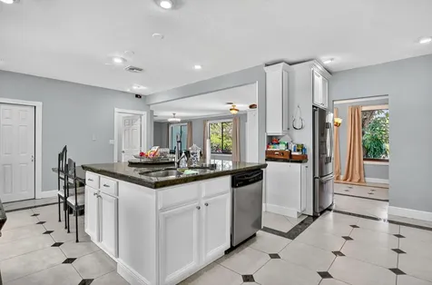 1517 Se 4th Court Deerfield Beach FL 33441