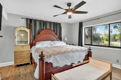 1517 Se 4th Court Deerfield Beach FL 33441