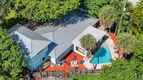 1517 Se 4th Court Deerfield Beach FL 33441