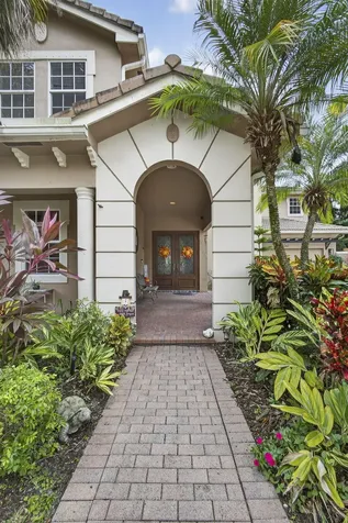 129 Via Bosque Jupiter FL 33458