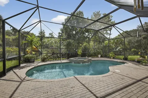 129 Via Bosque Jupiter FL 33458