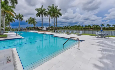 9565 Via Elegante Wellington FL 33411