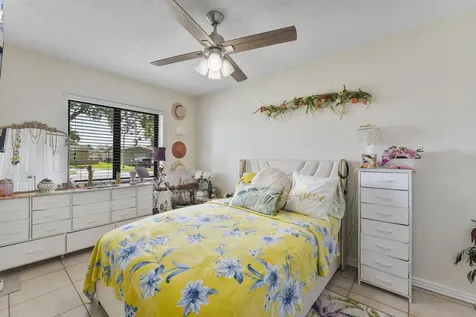 400 Nw 98th Avenue Pembroke Pines FL 33024