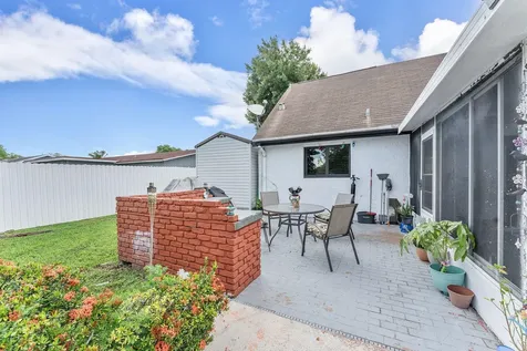 400 Nw 98th Avenue Pembroke Pines FL 33024