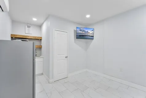 400 Nw 98th Avenue Pembroke Pines FL 33024