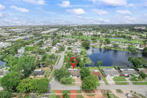 400 Nw 98th Avenue Pembroke Pines FL 33024