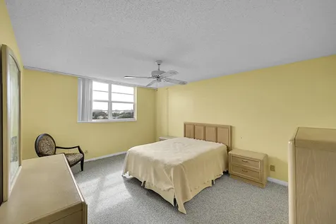 5500 Nw 2nd Avenue Boca Raton FL 33487
