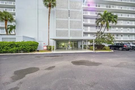 5500 Nw 2nd Avenue Boca Raton FL 33487