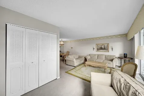 5500 Nw 2nd Avenue Boca Raton FL 33487