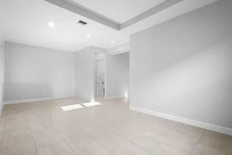 14208 Lacebark Lane Westlake FL 33470