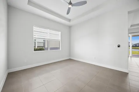 14208 Lacebark Lane Westlake FL 33470