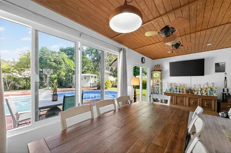 407 Highwood Circle Jupiter FL 33458