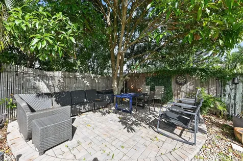 407 Highwood Circle Jupiter FL 33458