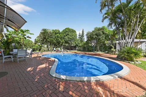 407 Highwood Circle Jupiter FL 33458