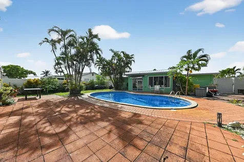 407 Highwood Circle Jupiter FL 33458