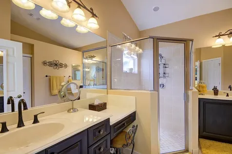 10112 Sw Oak Tree Circle Port Saint Lucie FL 34987