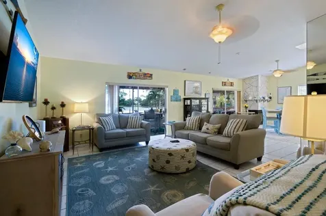 187 Parkwood Drive Royal Palm Beach FL 33411