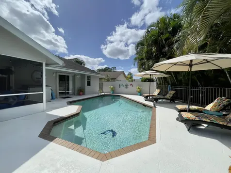 187 Parkwood Drive Royal Palm Beach FL 33411