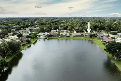 187 Parkwood Drive Royal Palm Beach FL 33411