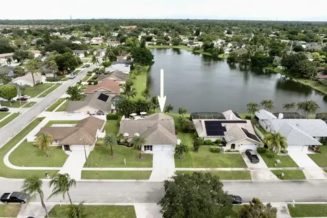 187 Parkwood Drive Royal Palm Beach FL 33411