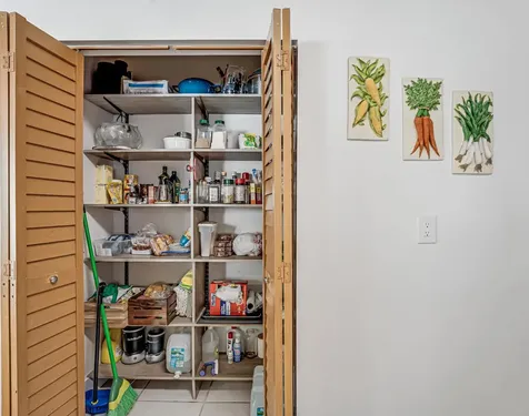 610 Nw 207th Avenue Pembroke Pines FL 33029