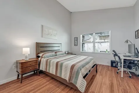 610 Nw 207th Avenue Pembroke Pines FL 33029