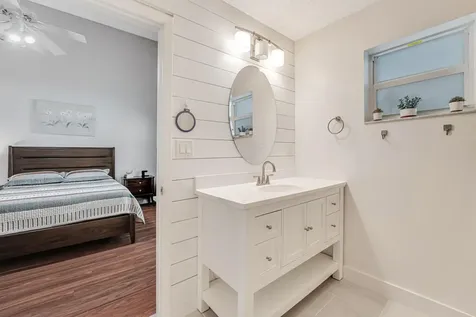 610 Nw 207th Avenue Pembroke Pines FL 33029