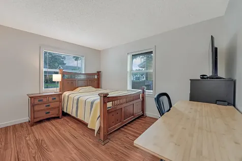 610 Nw 207th Avenue Pembroke Pines FL 33029