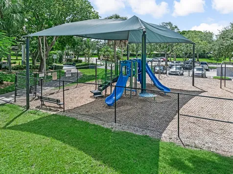 610 Nw 207th Avenue Pembroke Pines FL 33029