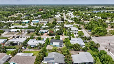 3837 NE Melba Drive Jensen Beach FL 34957