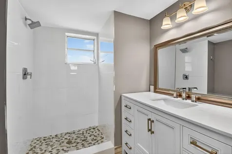 5340 Nw 2nd Avenue Boca Raton FL 33487