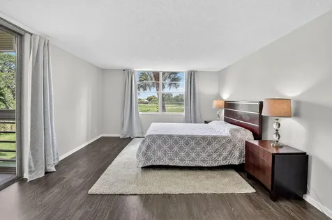 5340 Nw 2nd Avenue Boca Raton FL 33487