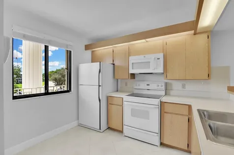 6133 Balboa Circle Boca Raton FL 33433