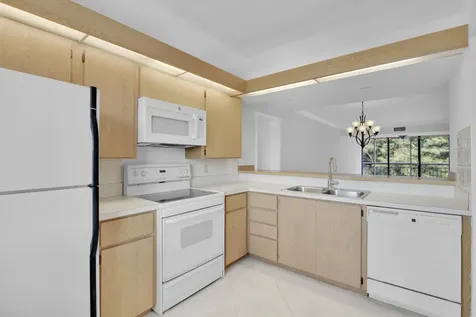 6133 Balboa Circle Boca Raton FL 33433