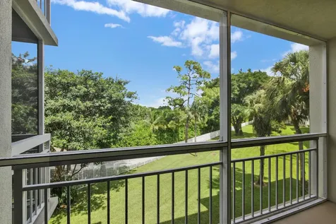 6133 Balboa Circle Boca Raton FL 33433
