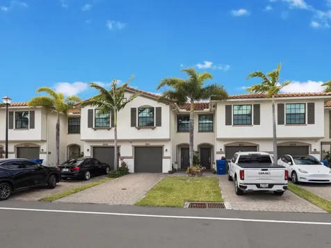 6011 Woods Edge Circle Riviera Beach FL 33410