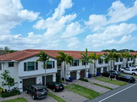 6011 Woods Edge Circle Riviera Beach FL 33410